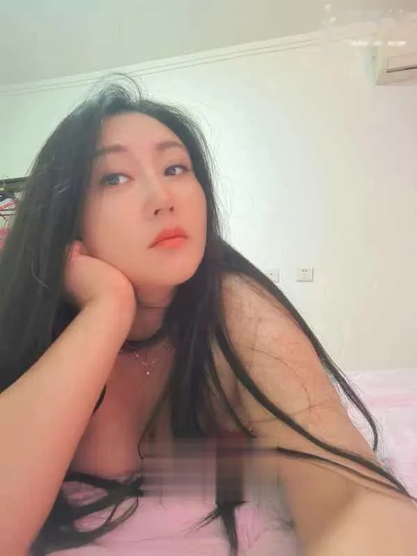 夜激情丸子头