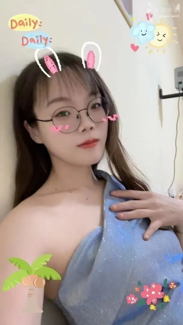 龙华小狐狸