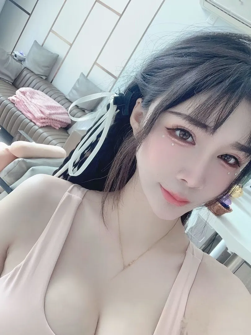 硚口大玉儿瑜伽裤小姐姐