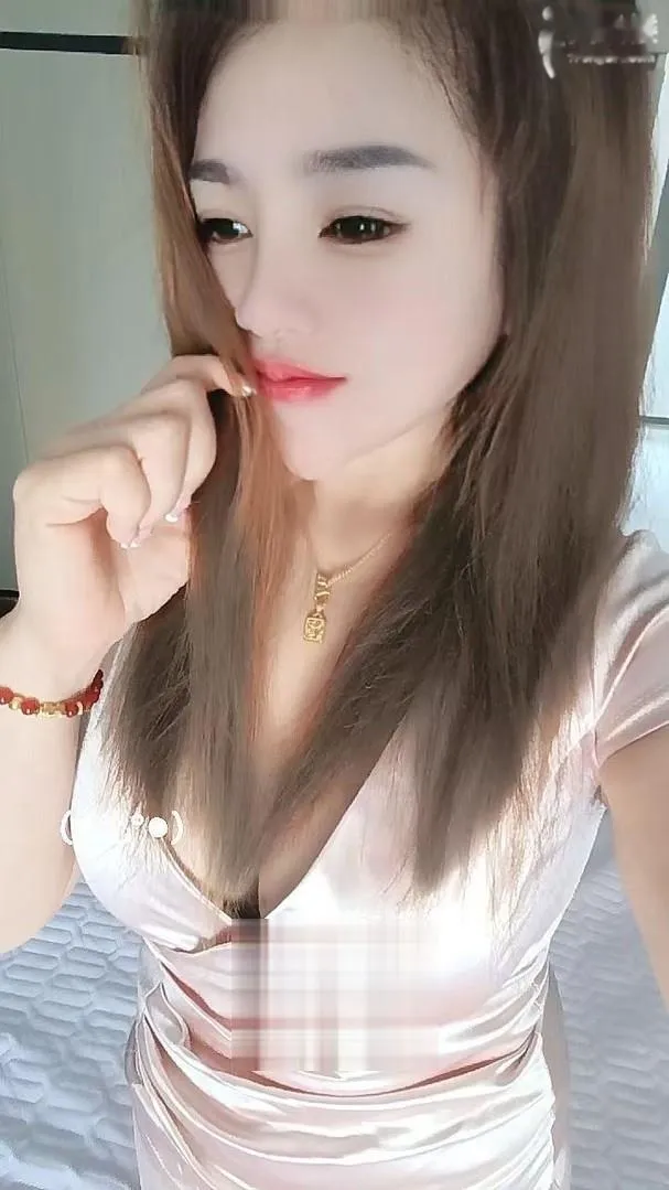 二刷杭州大奶妹玲珑