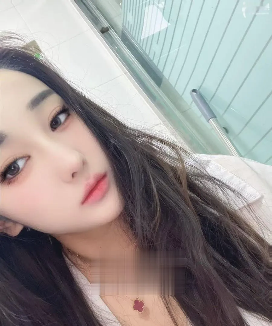 浦东丰满 微胖丢丢