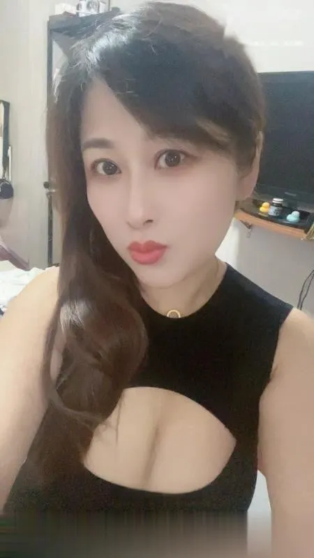 锦江爱健身会玩妹妹