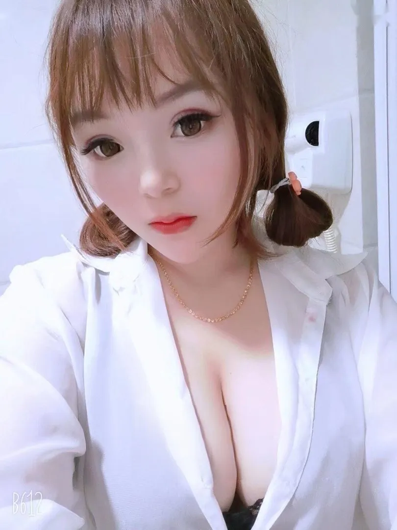 童颜巨乳莞式服务