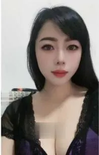 气质美乳轻熟女