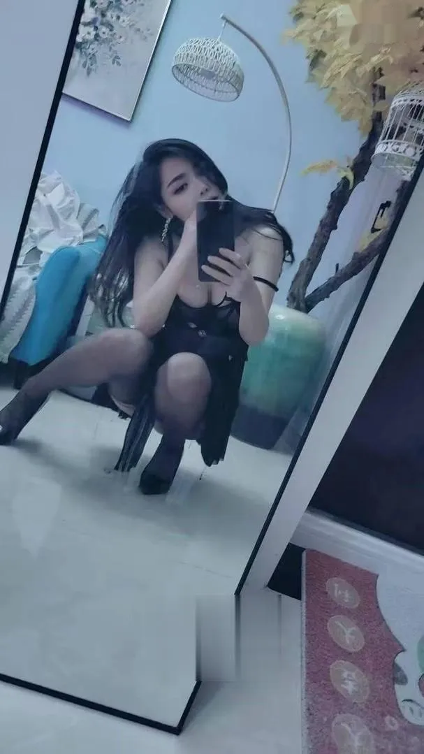 滨江身材火辣的女友系妹妹