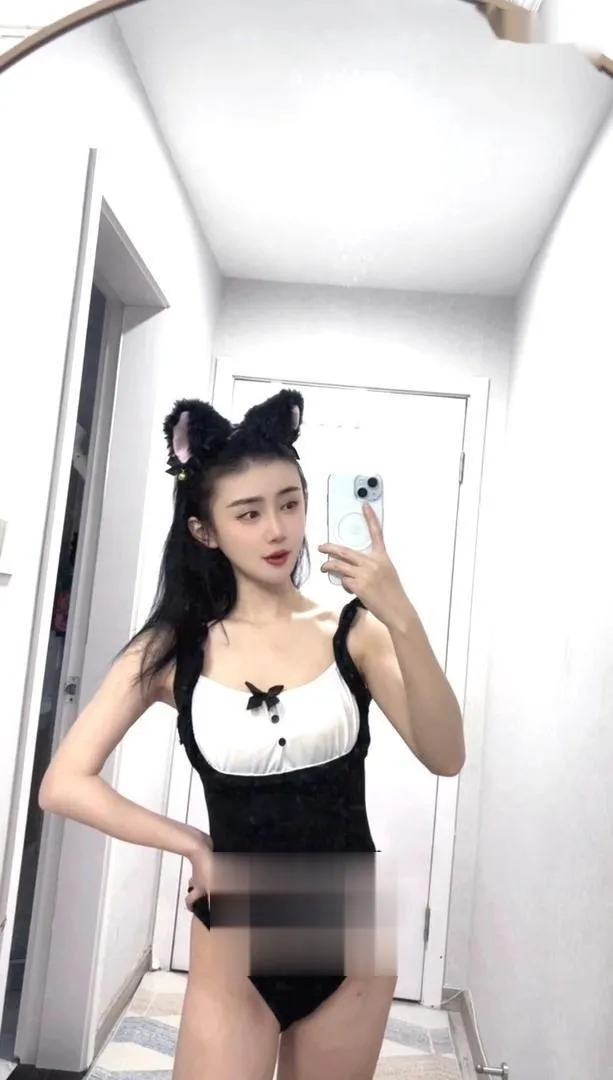 龙岗气质绝美小骚货