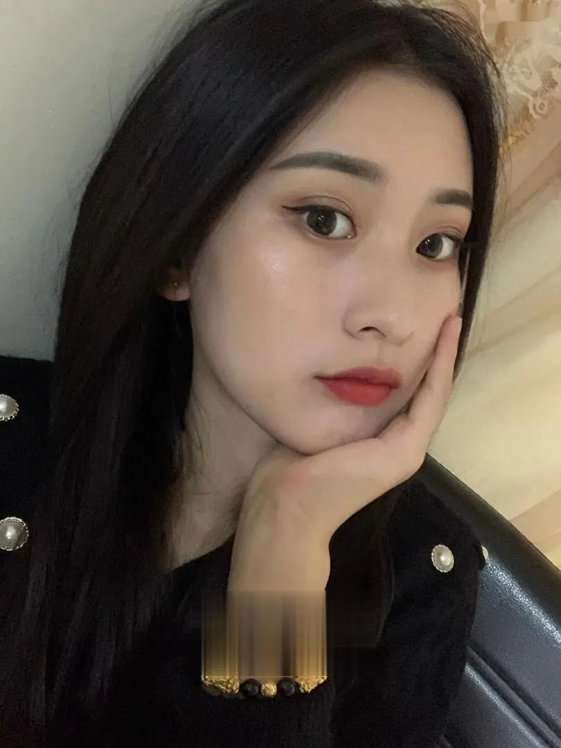 烟台热推嫩妹逼紧 
