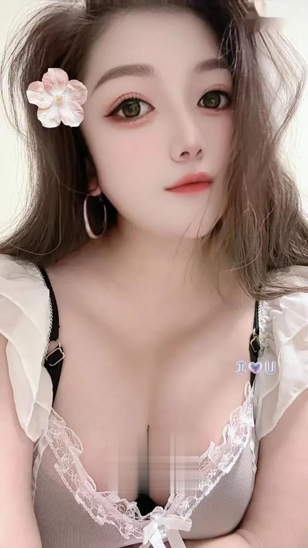 牛奶皮肤丝足情趣，各式服装 