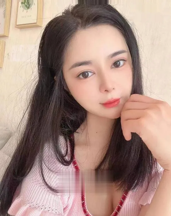 身材火辣的姑娘