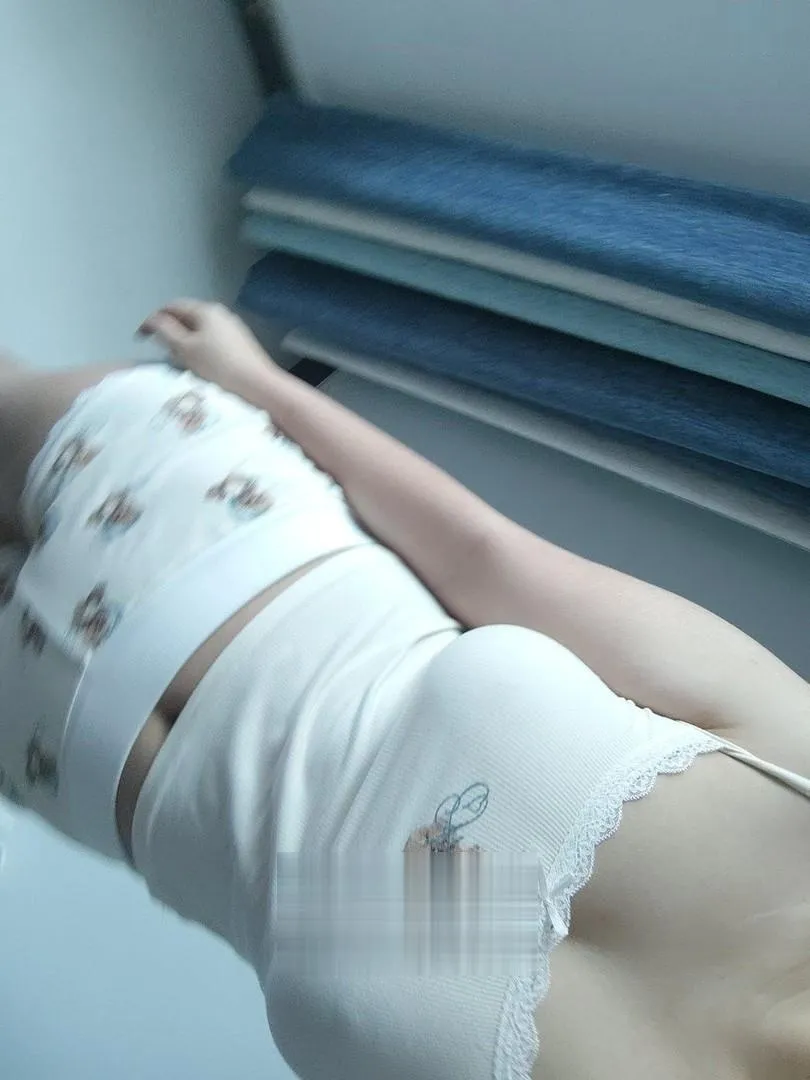 聋哑上门小萌妹冰冰