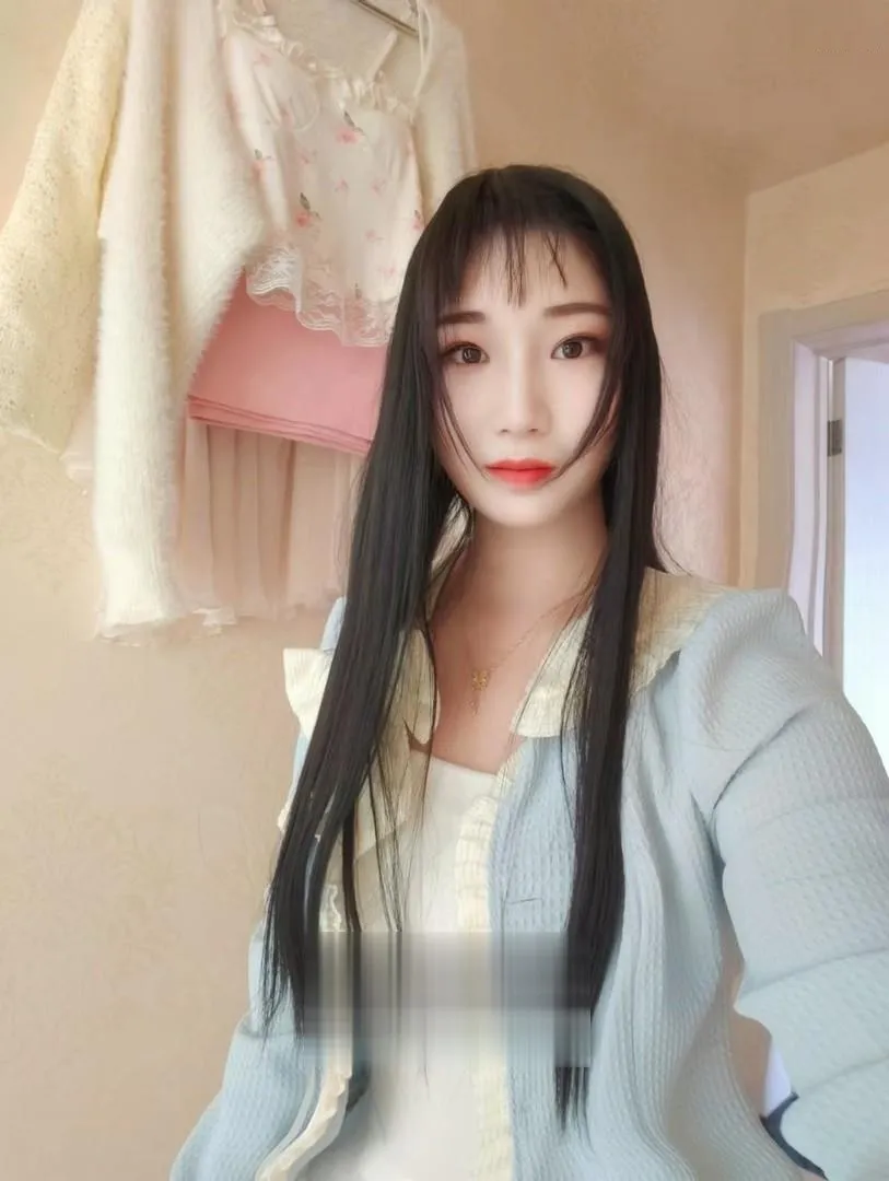 武汉光谷芳芳