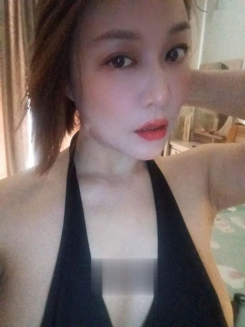 拱北D奶三通石头姐