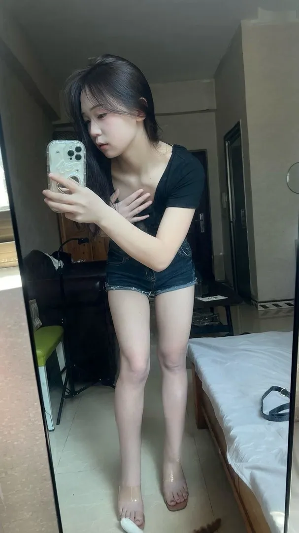 武侯清纯可爱有肉感妹妹