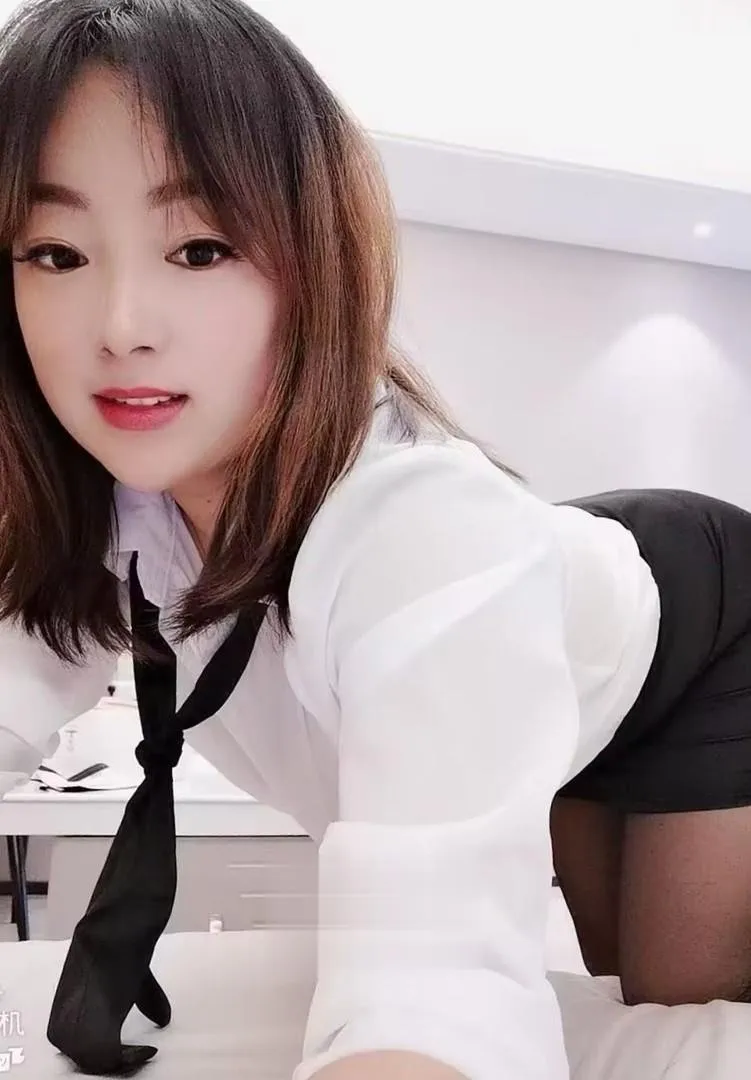 服务型天花板欣欣老师