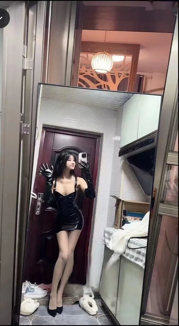巨乳情趣美腿女神圆圆