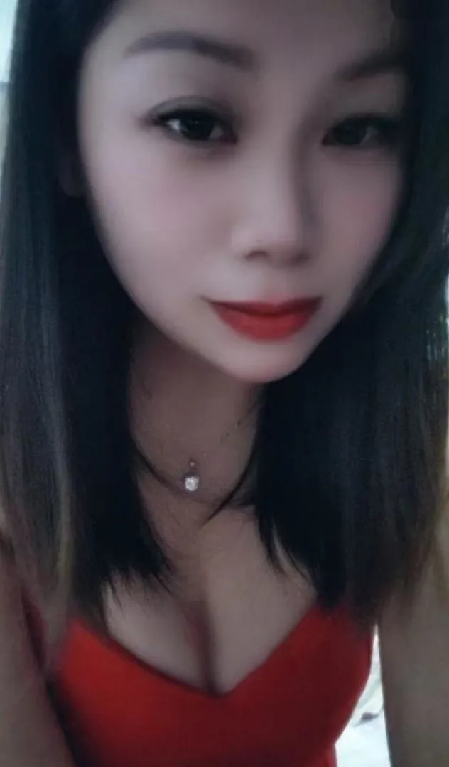 大胸尤物