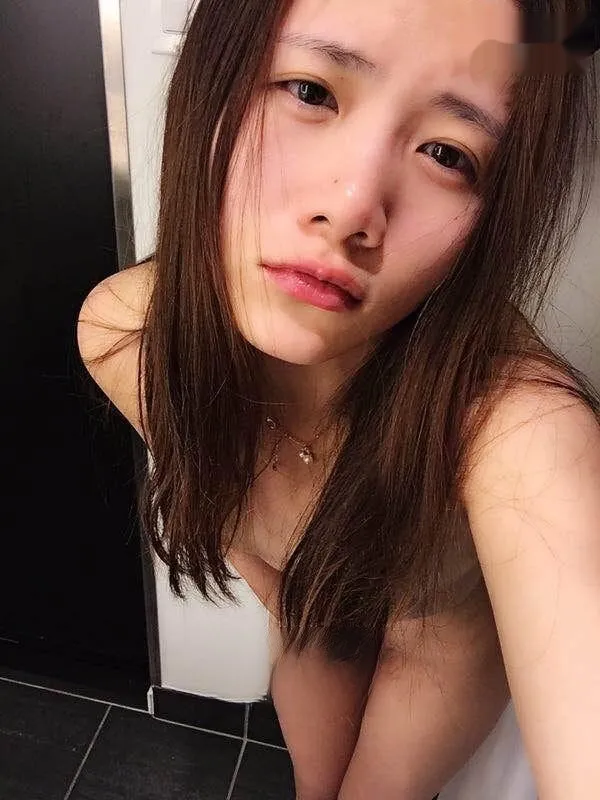 长腿大奶熟女兼职逼紧会夹水多