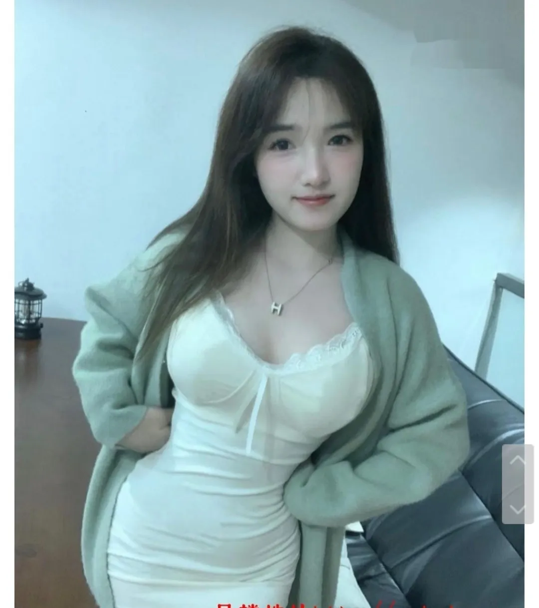 清纯性感小骚货