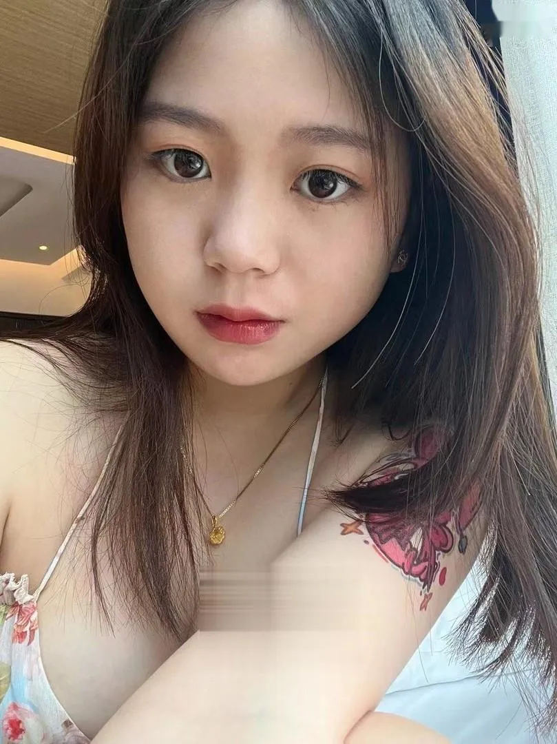 温情大奶风骚狠插少妇