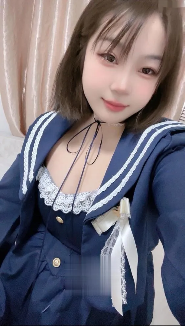 巨乳小肉弹甜甜