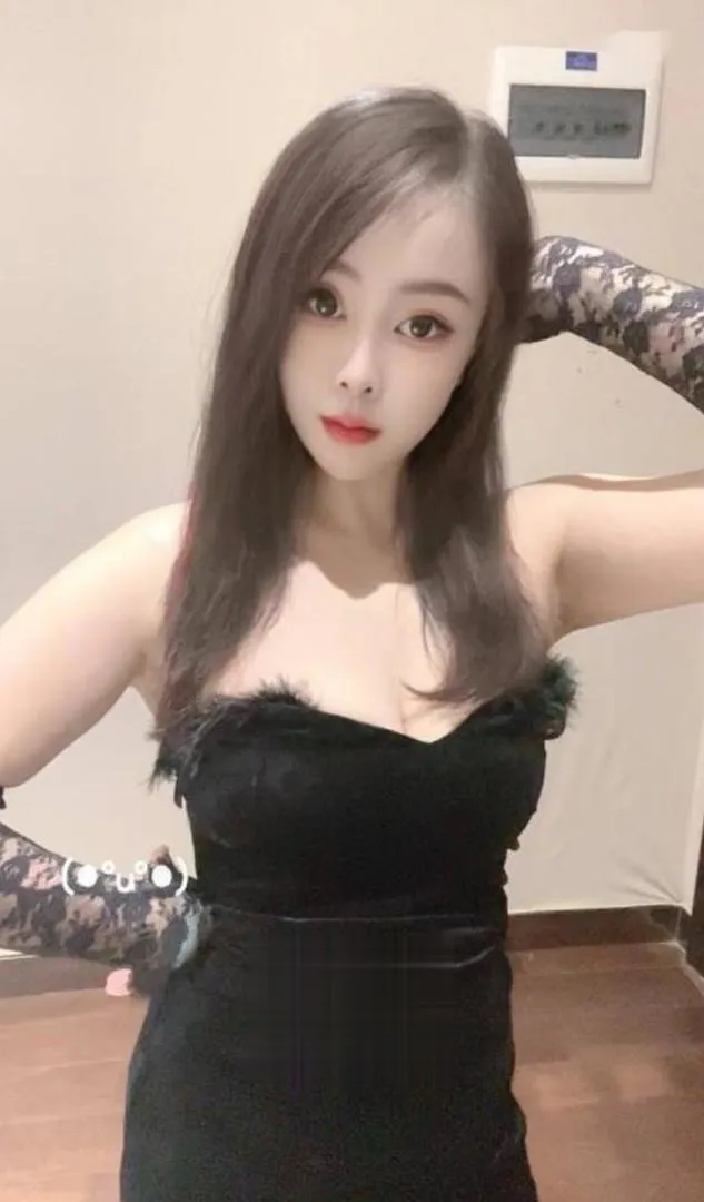 大奶肥臀御姐