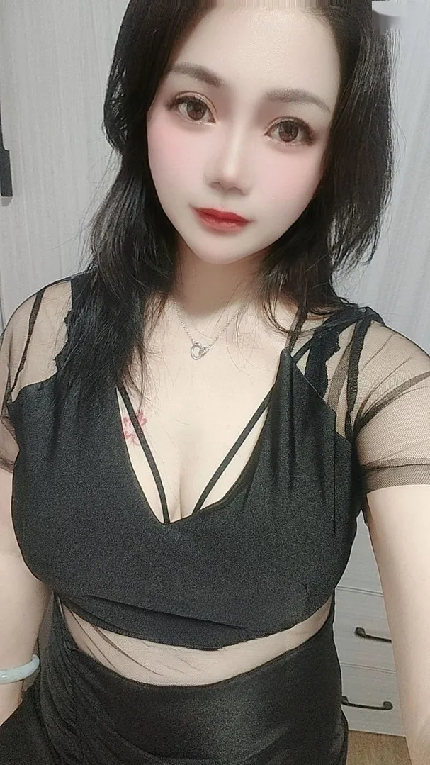 服务型姐妹花