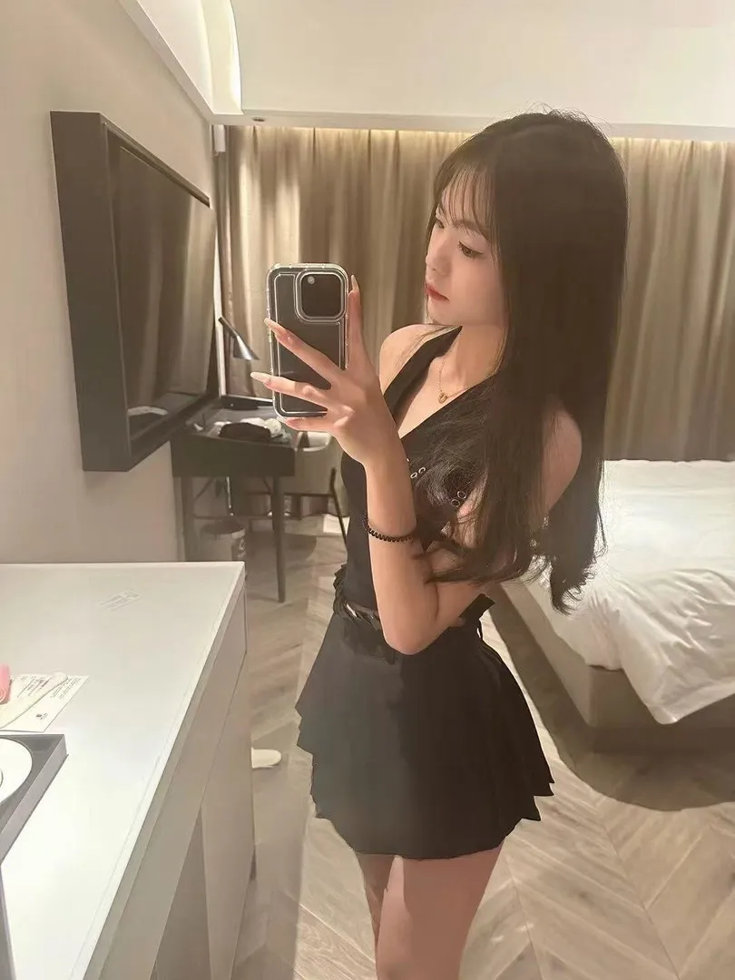 轻熟温柔性感的宝宝
