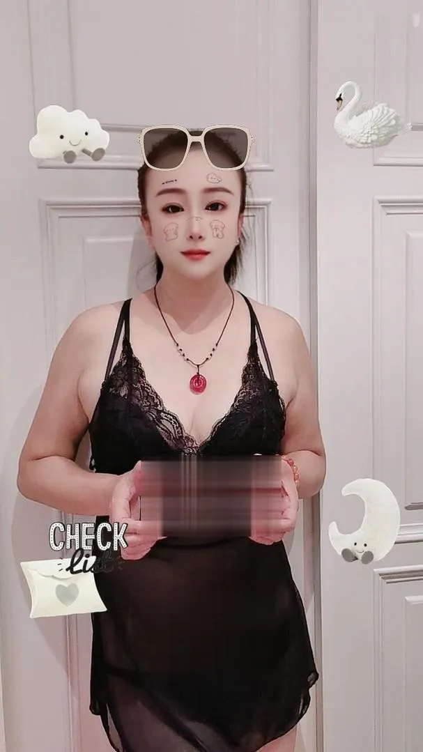 西湖长腿性价比少妇