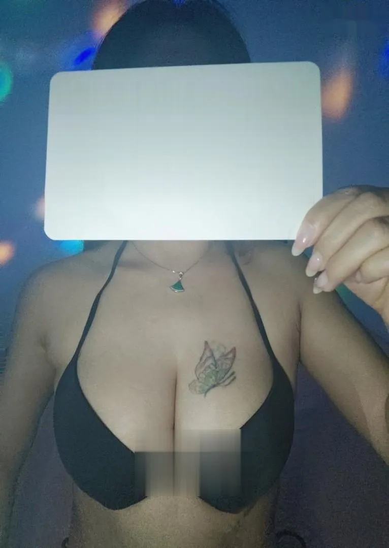 高跟翘臀御姐