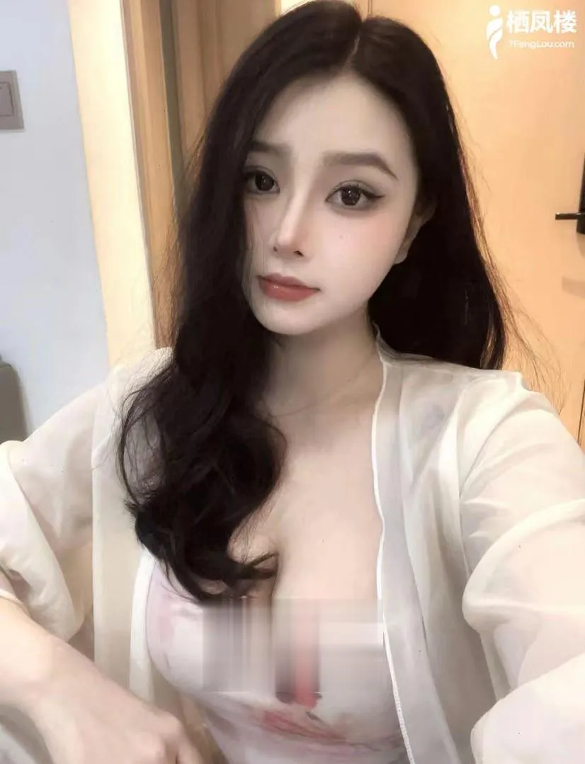 配合度高颜值女友
