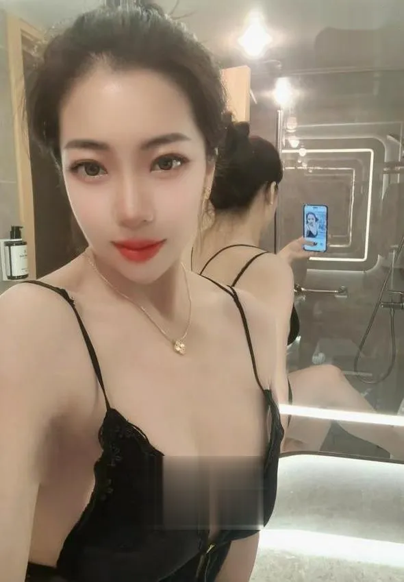 风骚大波小荡妇
