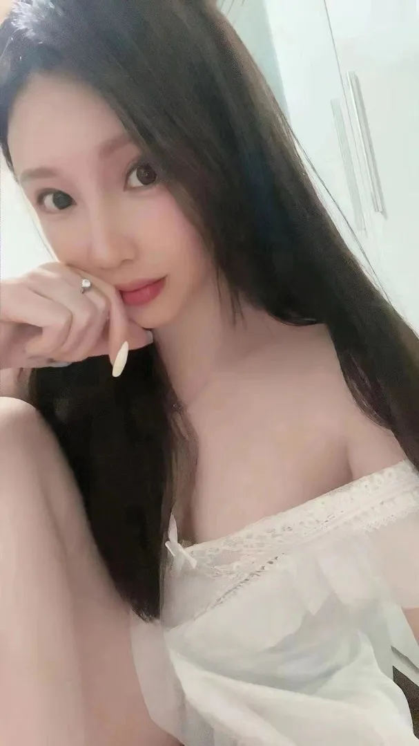 郑州极品泻火榨汁美少妇
