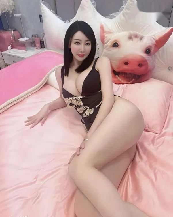 36Ｃ木瓜奶 骚老师