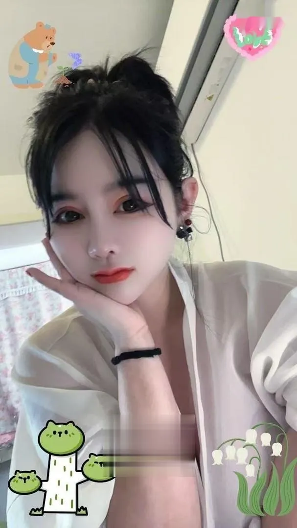 大战大奶骚狗月月