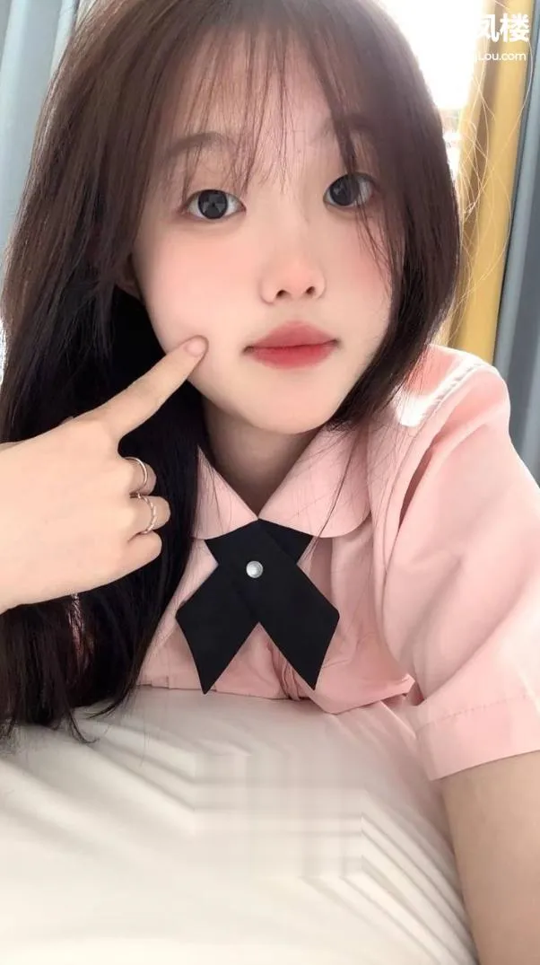 甜美小妹