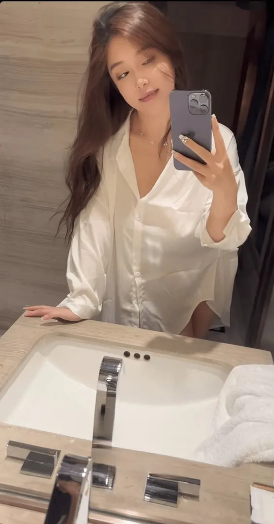  南京性感诱人的唯依