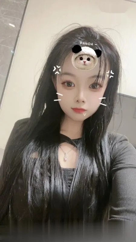 逼紧恋爱小女友
