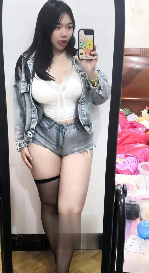 黑丝长腿性感静静