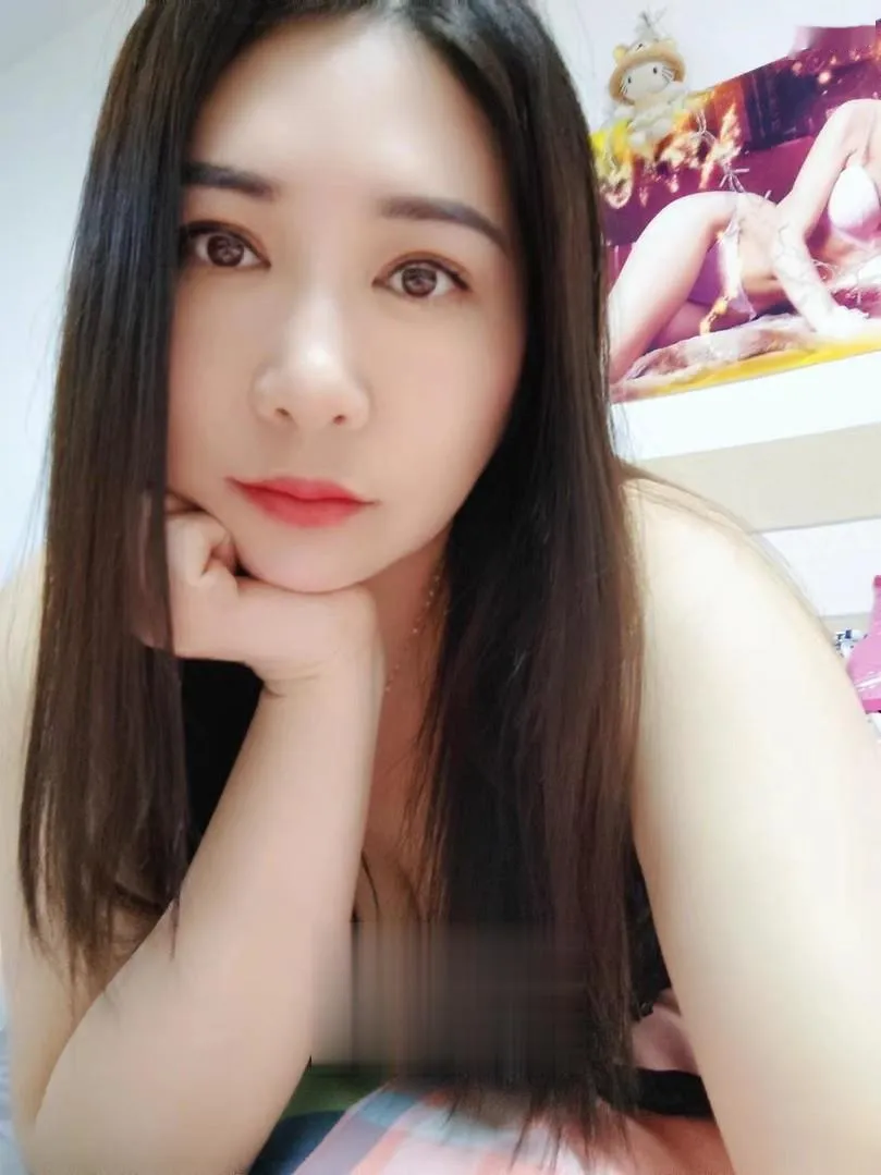 热情妩媚特别有女人味的骚逼