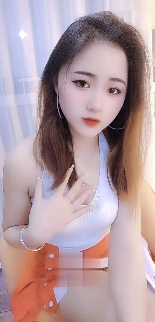 轻熟小妖精