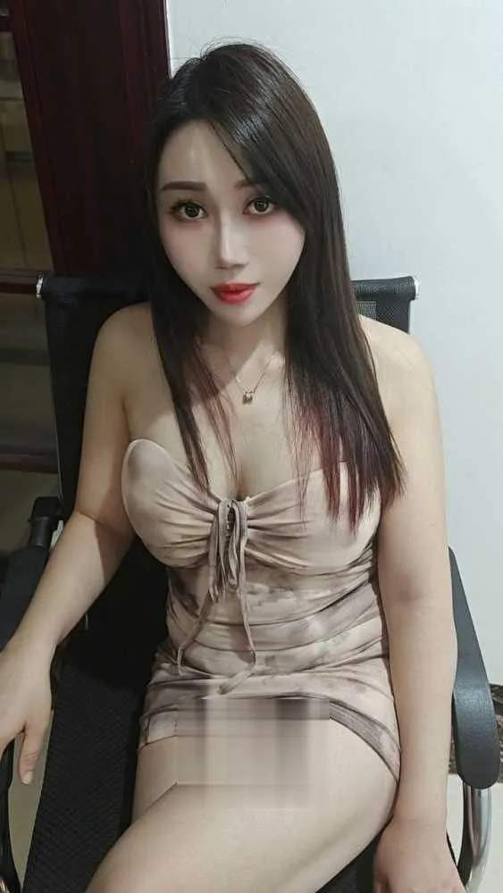 极品美臀骚逼撩人多汁