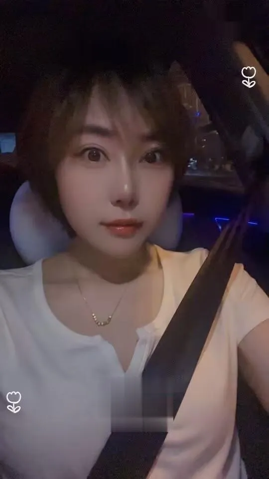 胸大水多服务好