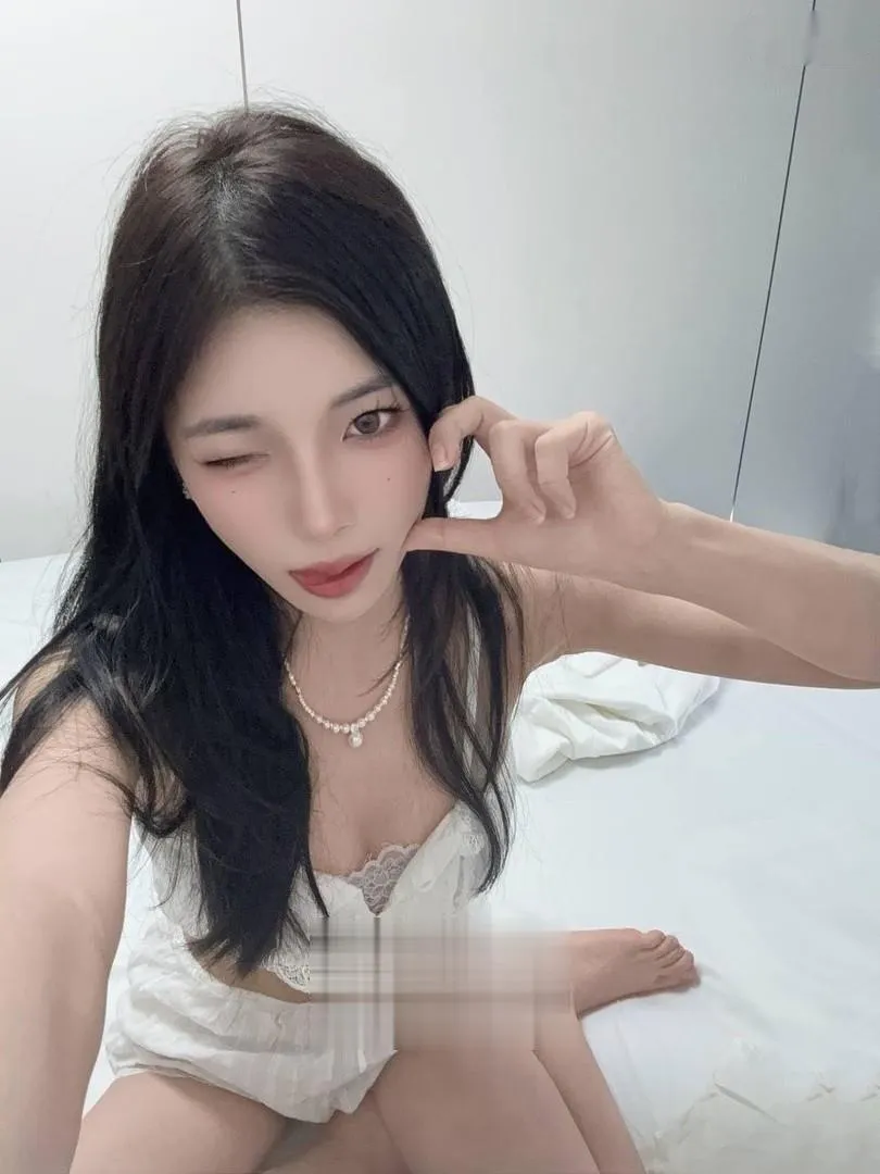 江岸豆芽儿