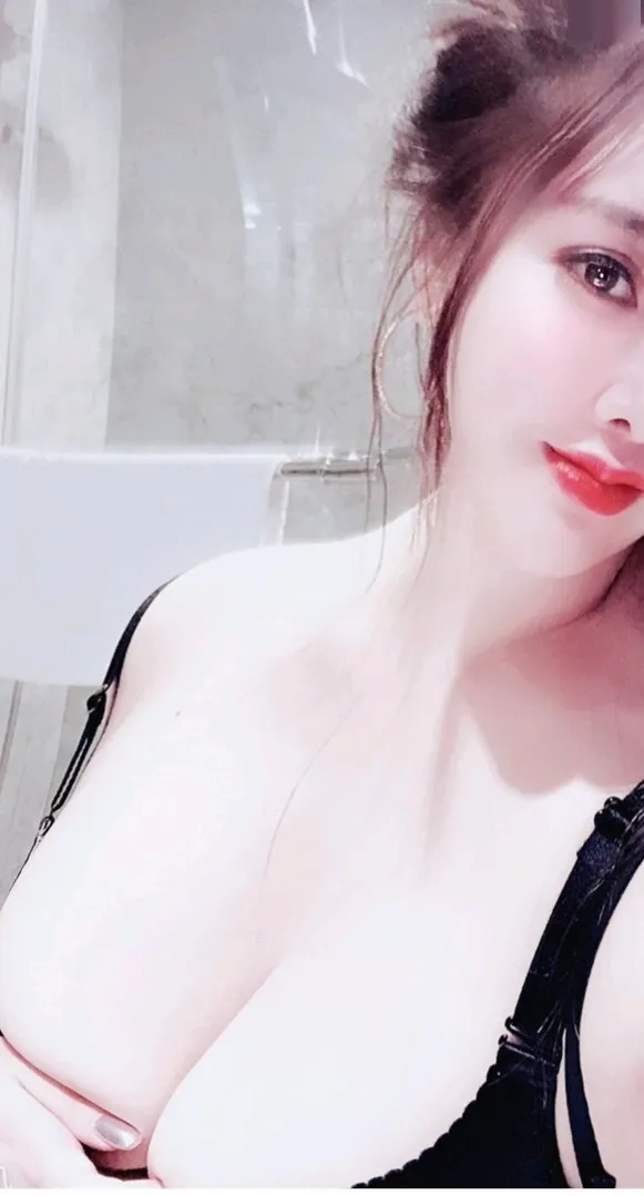 李鑫乔中俄混血