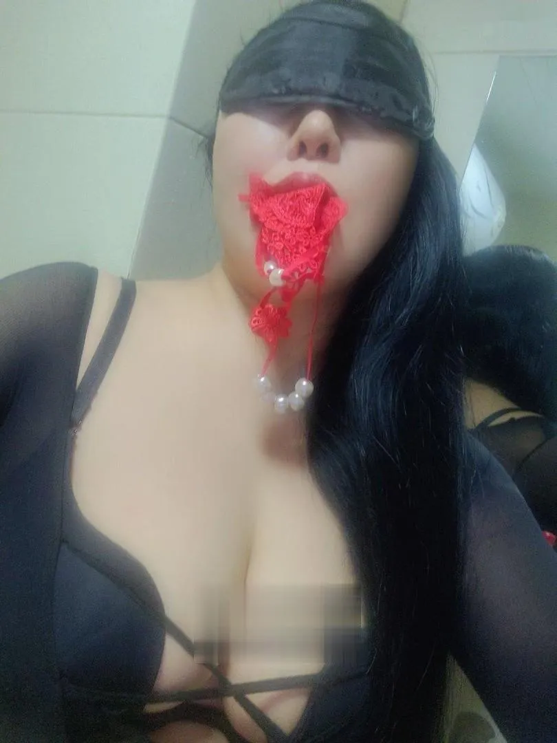 小马达舌头骚妇