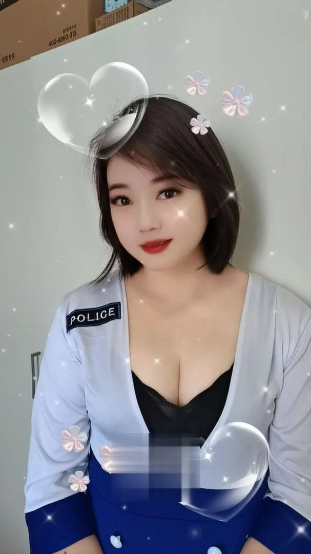 花边岭熟女琪琪