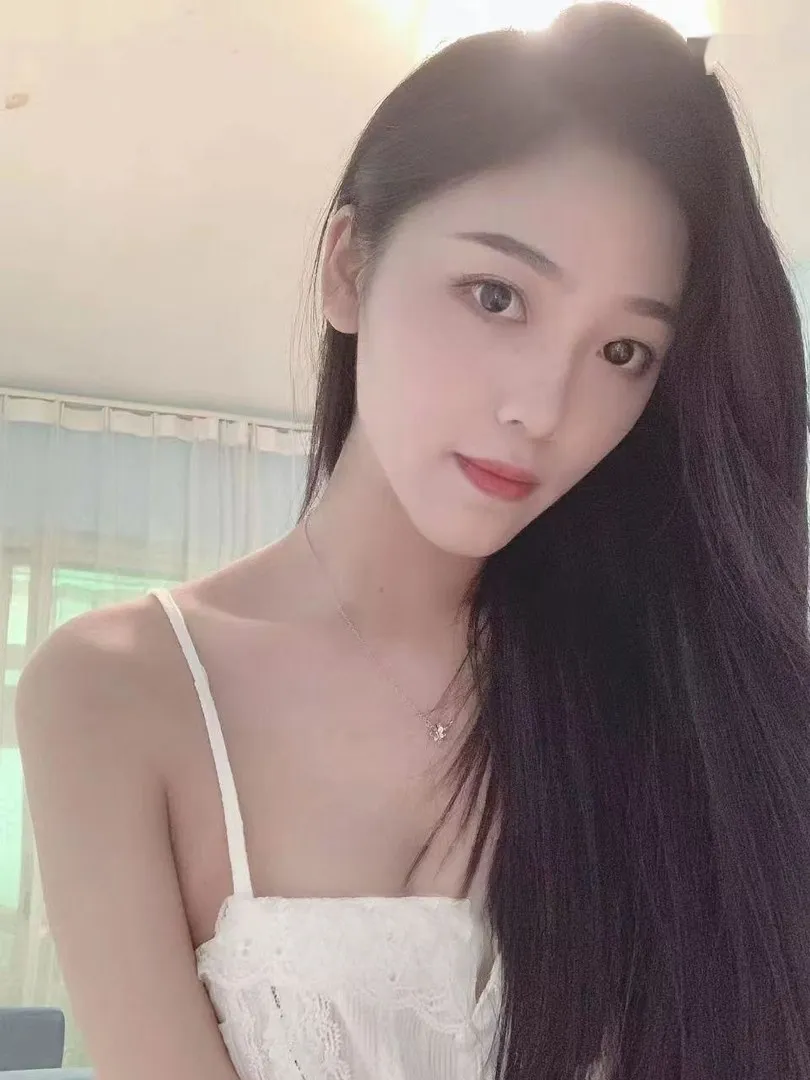 性感女友言宝