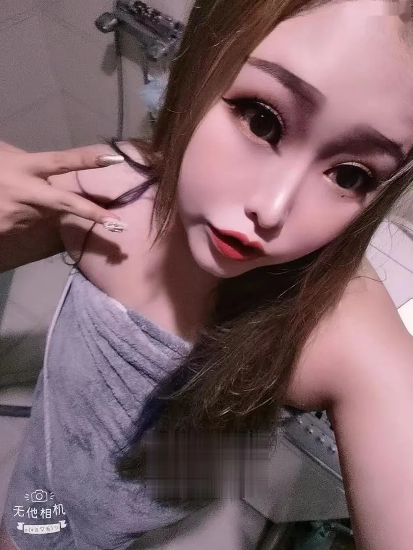 后入微胖骚逼