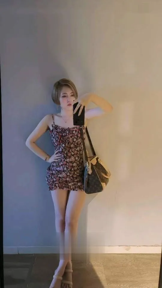 沈阳00后小骚妹