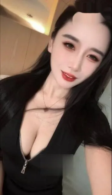 天河风骚小少妇